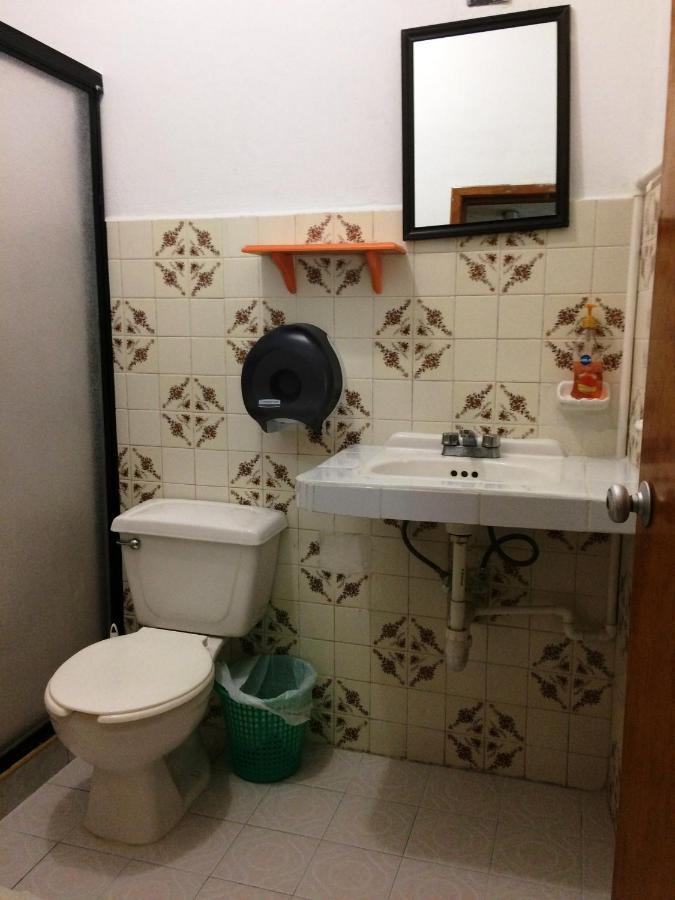 Amigos Hostel Cozumel Dış mekan fotoğraf