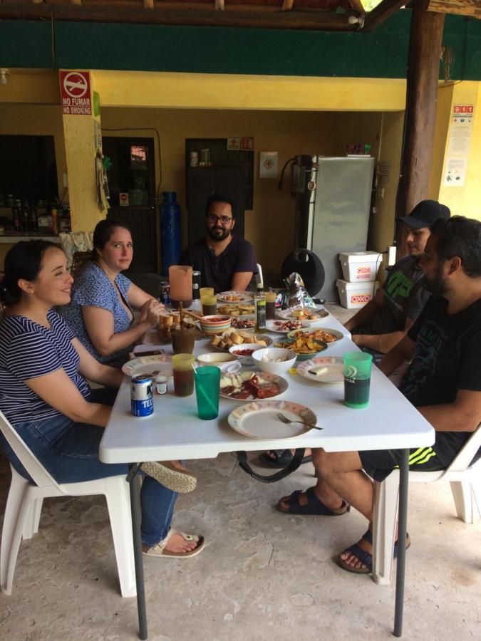 Amigos Hostel Cozumel Dış mekan fotoğraf