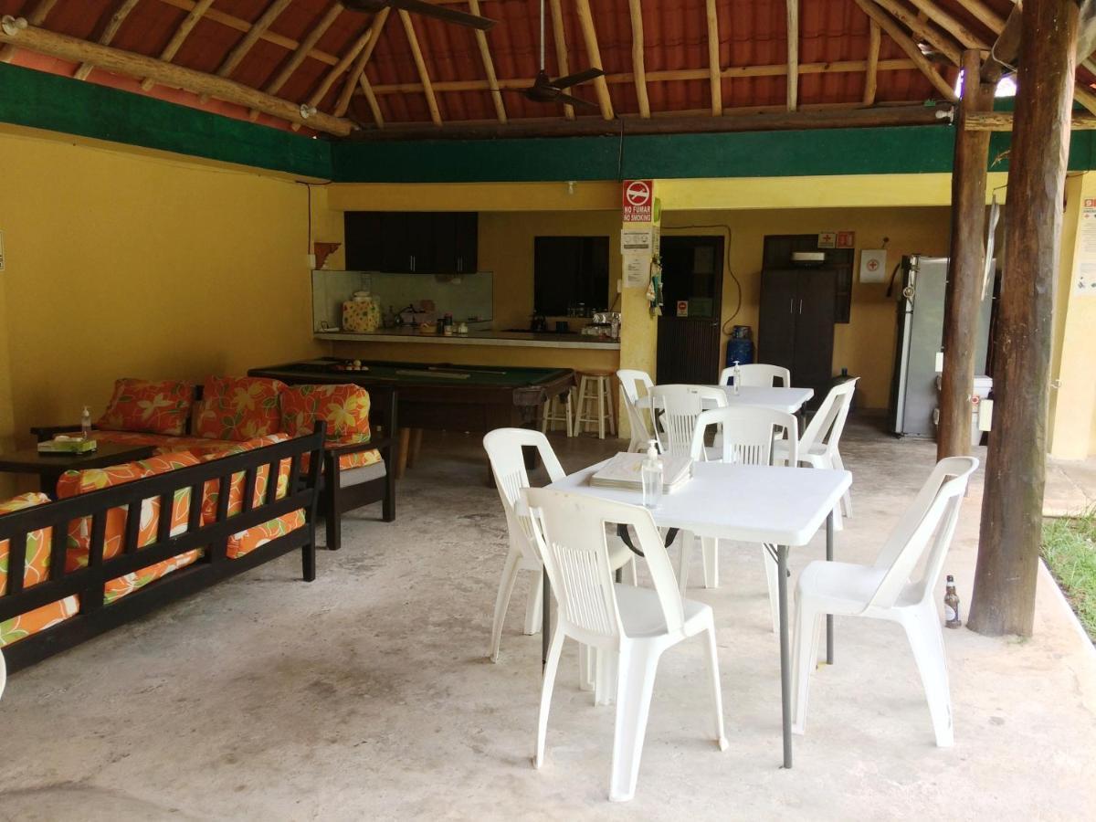 Amigos Hostel Cozumel Dış mekan fotoğraf