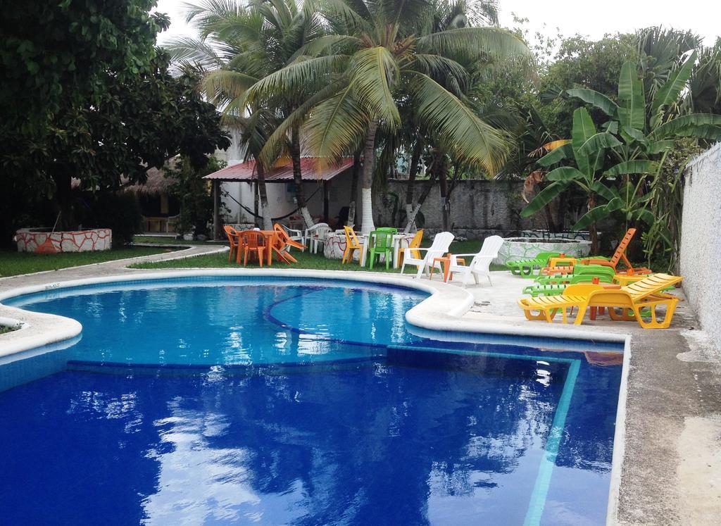 Amigos Hostel Cozumel Dış mekan fotoğraf